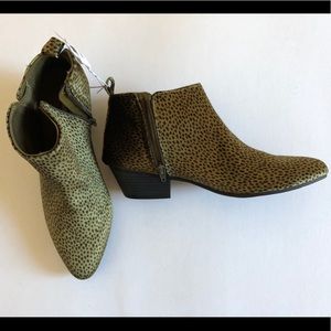 Old Navy Spring Bootie Suede